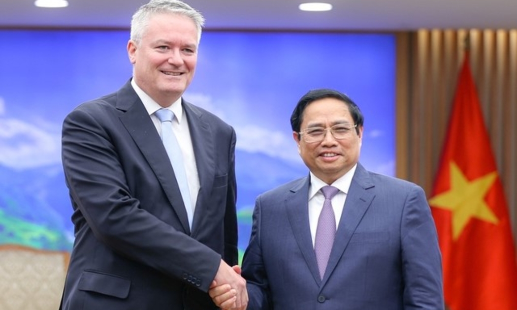 Thủ tướng Phạm Minh Chính tiếp Tổng thư ký OECD Mathias Cormann - Ảnh: VGP