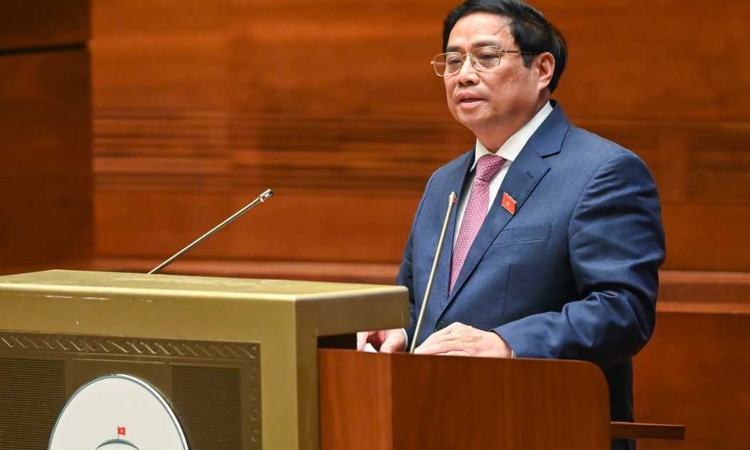 Thủ tướng Phạm Minh Chính trình bày báo cáo tại kỳ họp thứ 4, Quốc hội khóa XV - Ảnh: Quochoi.vn