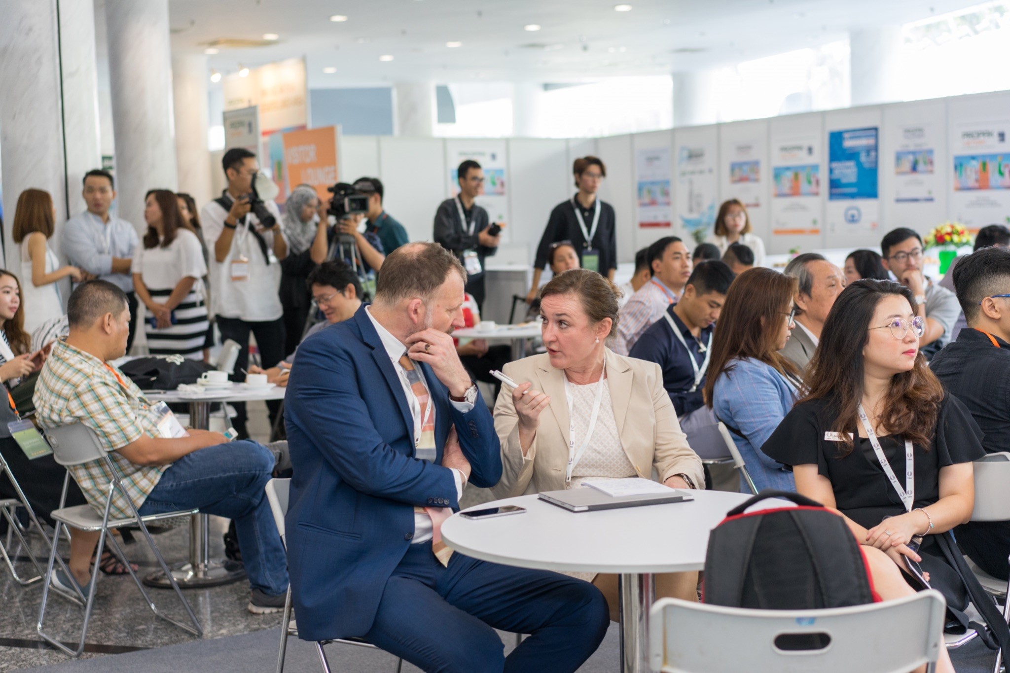 The exhibition will provide a venue for leading experts to exchange knowledge and analyze specific case studies.