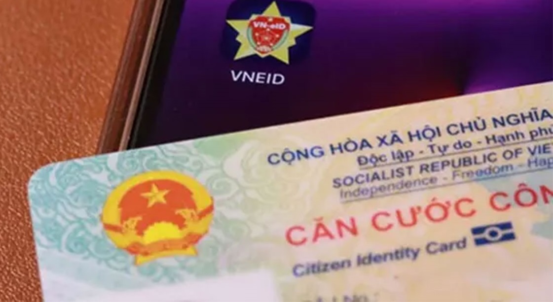 Thông tin về tài khoản định danh điện tử được lưu trữ vĩnh viễn trong hệ thống định danh và xác thực điện tử.