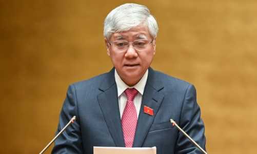 Cử tri kiến nghị sớm giải quyết dứt điểm tình trạng thiếu thuốc, vật tư y tế