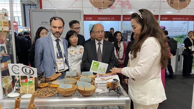 Popular exports on show at Paris food fair