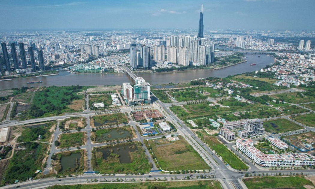 Khu đô thị mới Thủ Thiêm (TP.HCM) đang xây dựng các hạng mục cơ bản.