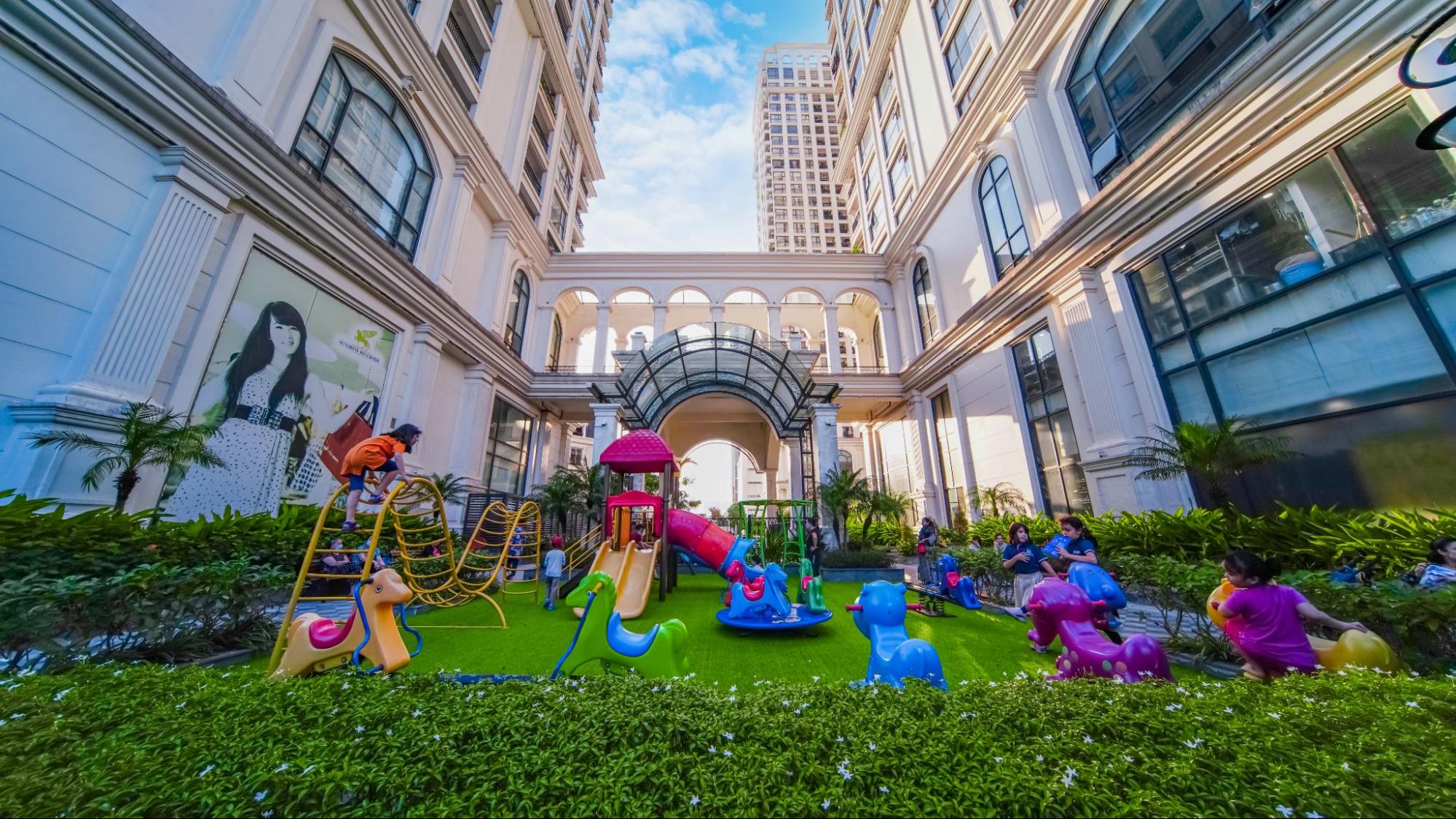 Kh&ocirc;ng gian vui chơi, ph&aacute;t triển thể chất d&agrave;nh cho trẻ nhỏ.