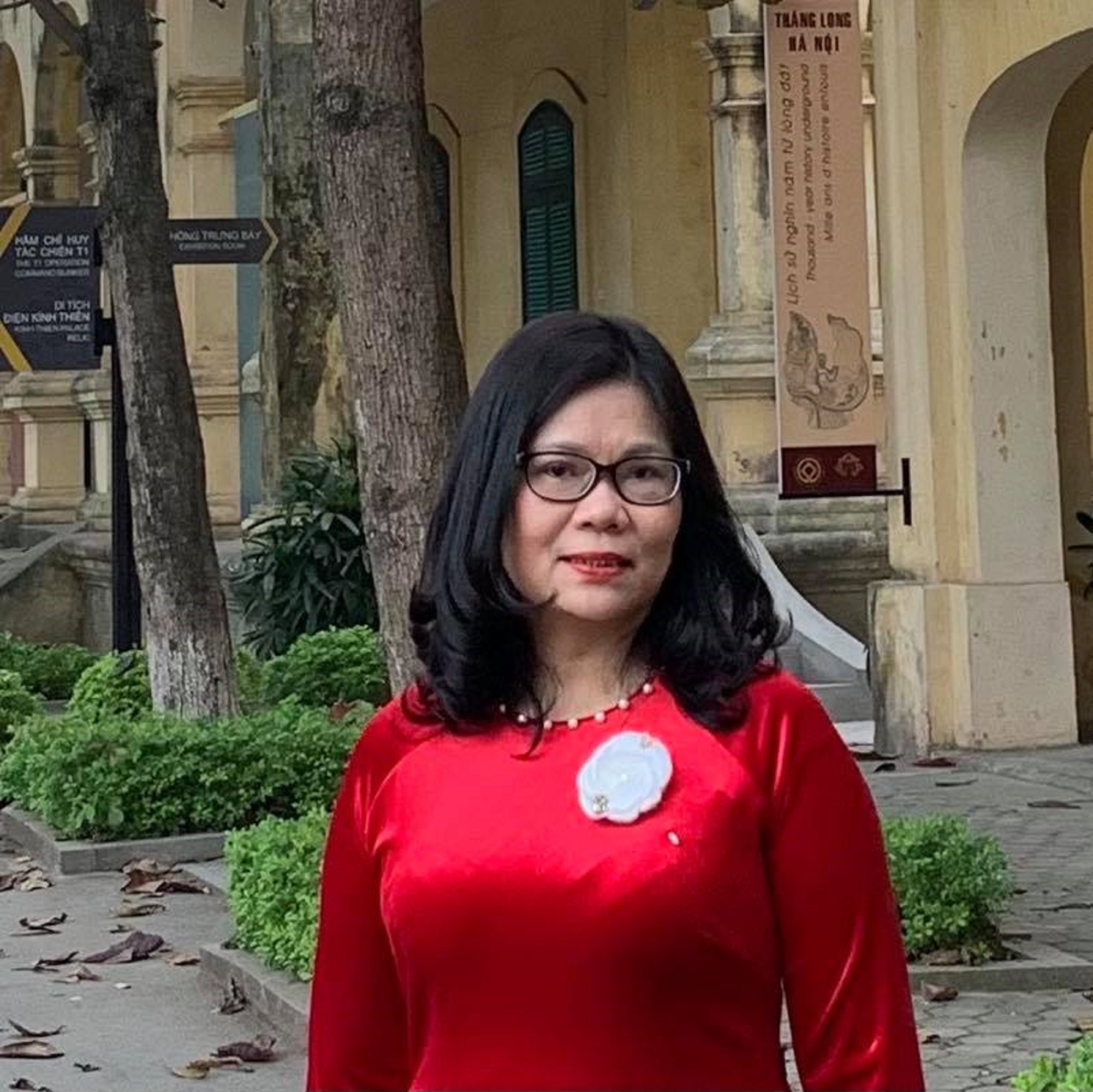 Bà Nguyễn Tường Vân