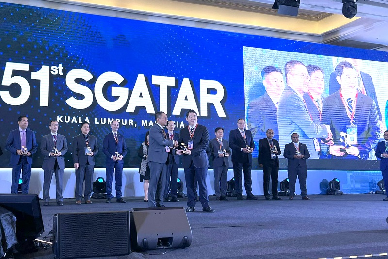 Tổng cục trưởng Cao Anh Tuấn (b&ecirc;n phải) tham gia phi&ecirc;n họp Hội nghị cấp cao SGATAR thường ni&ecirc;n lần thứ 51.