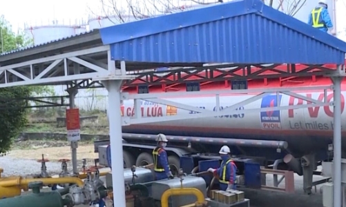 Phân giao tổng nguồn xăng dầu tối thiểu 5,5 triệu m3/tấn trong quý 4/2022