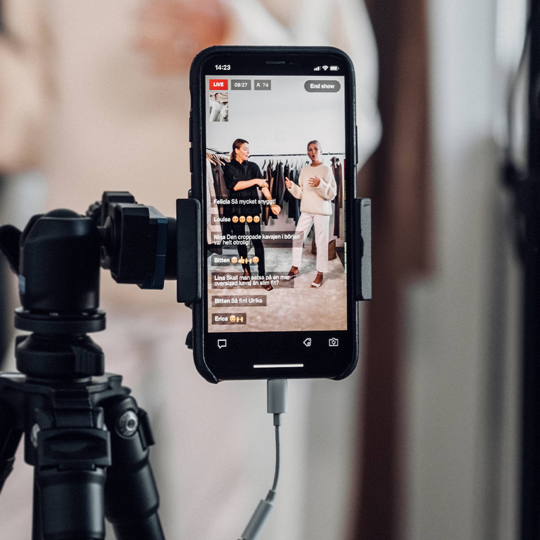 Hoạt động n&agrave;y chưa tạo ra doanh thu lớn nhưng thu h&uacute;t lượng tương t&aacute;c rất đ&aacute;ng lạc quan.