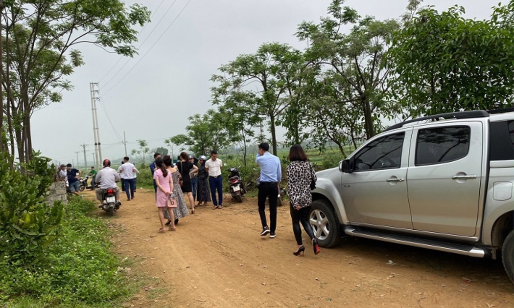 Thị trường nhà đất chưa bao giờ hết sốt, nhà đầu tư cần tìm hiểu và lựa chọn được đúng các tư vấn chuyên nghiệp để đảm bảo quyền lợi trước khi đầu tư bất động sản- ảnh Internet.