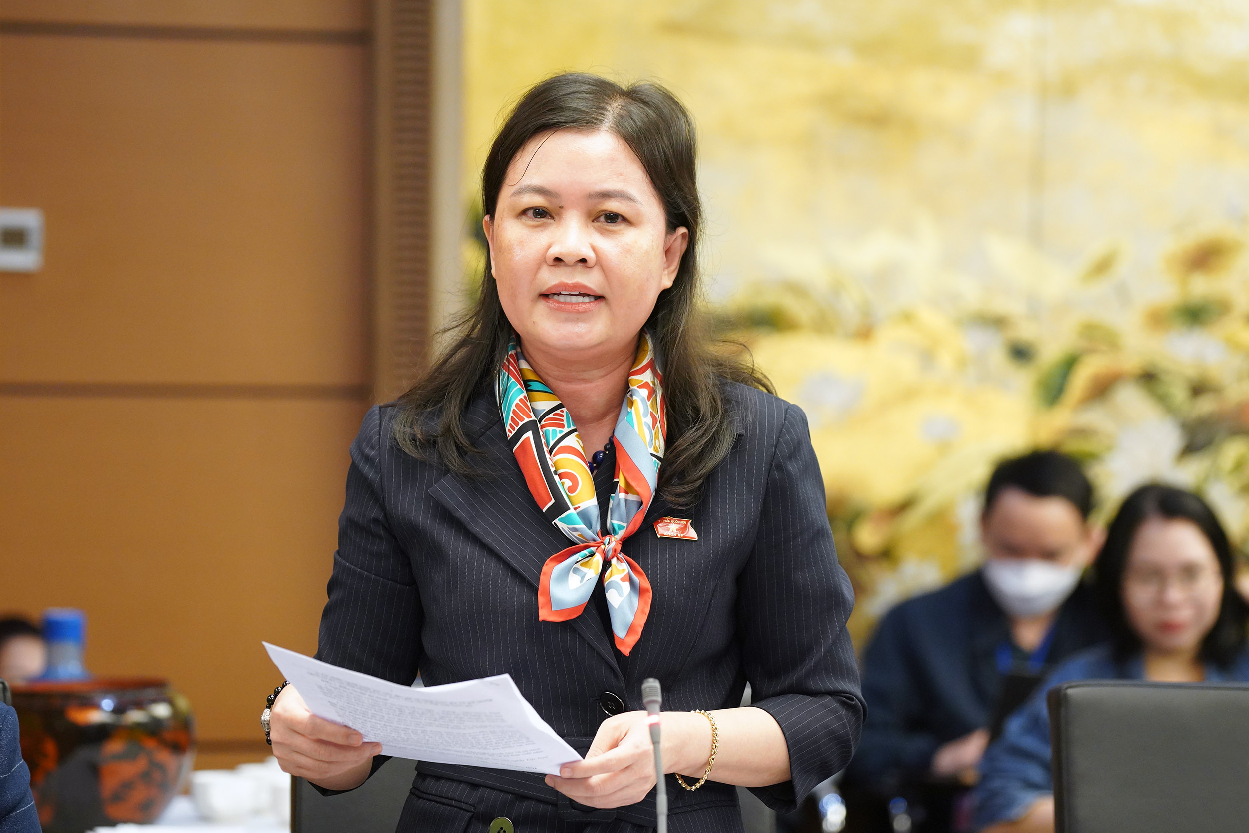 Đại biểu Nguyễn Phương Thủy, Đo&agrave;n Đại biểu Quốc hội TP. H&agrave; Nội,cho rằng&nbsp;c&aacute;c ch&iacute;nh s&aacute;ch đặc th&ugrave; ph&aacute;t triển TP. Bu&ocirc;n Ma Thuột cần mang t&iacute;nh đột ph&aacute; - Ảnh: Quochoi.vn.