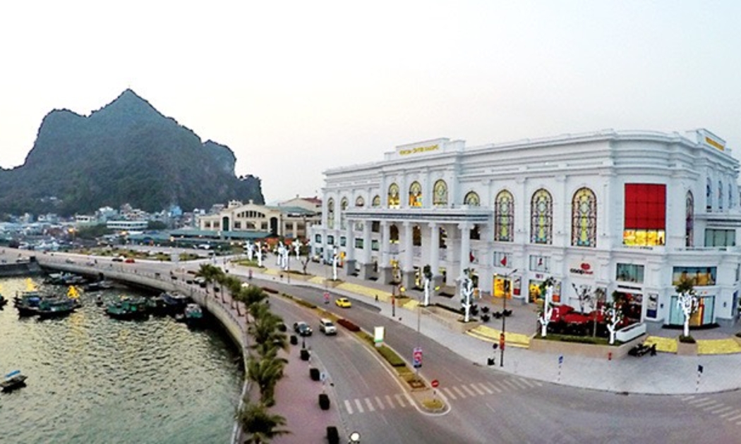 Vincom Bà Triệu.