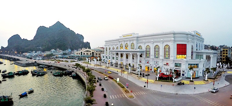 Vincom Bà Triệu.
