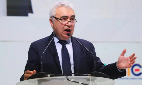 IEA: Thế giới vẫn cần dầu Nga