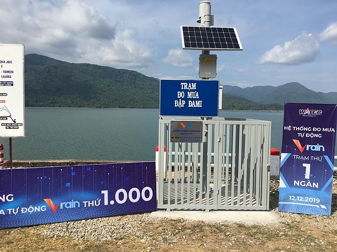 Một trạm đo mưa VRain tự động cảnh báo lượng mưa vượt ngưỡng.