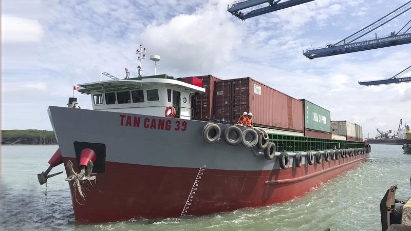 Container cargo between Vietnam & Cambodia rising