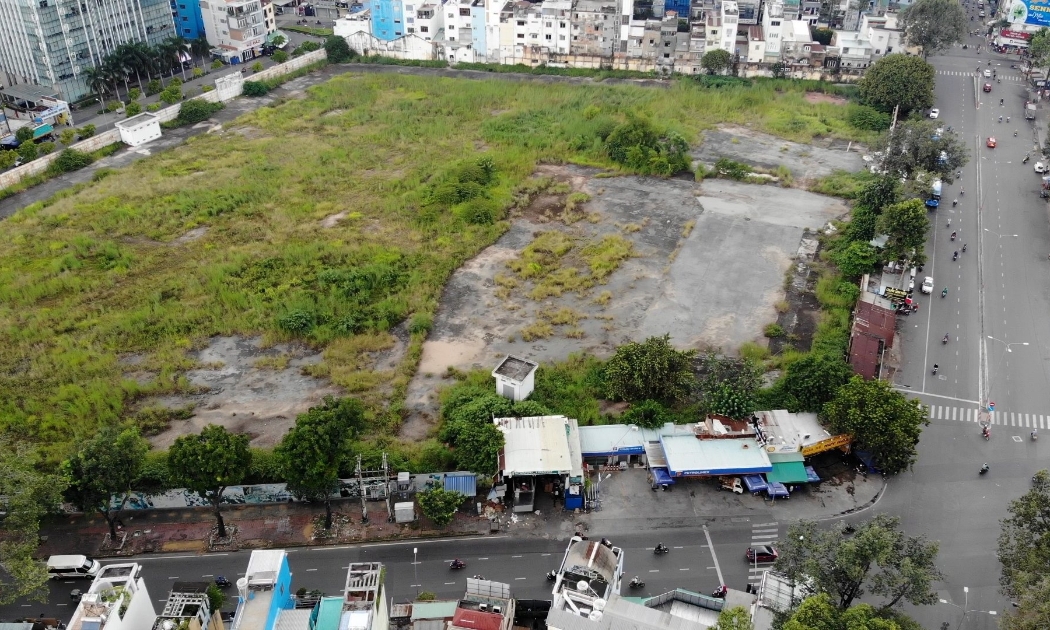 Khu đất vàng 152 Trần Phú (quận 5, TP.HCM) đã được Vinataba chuyển nhượng, bị Thanh tra Chính phủ kiến nghị thu hồi. 
