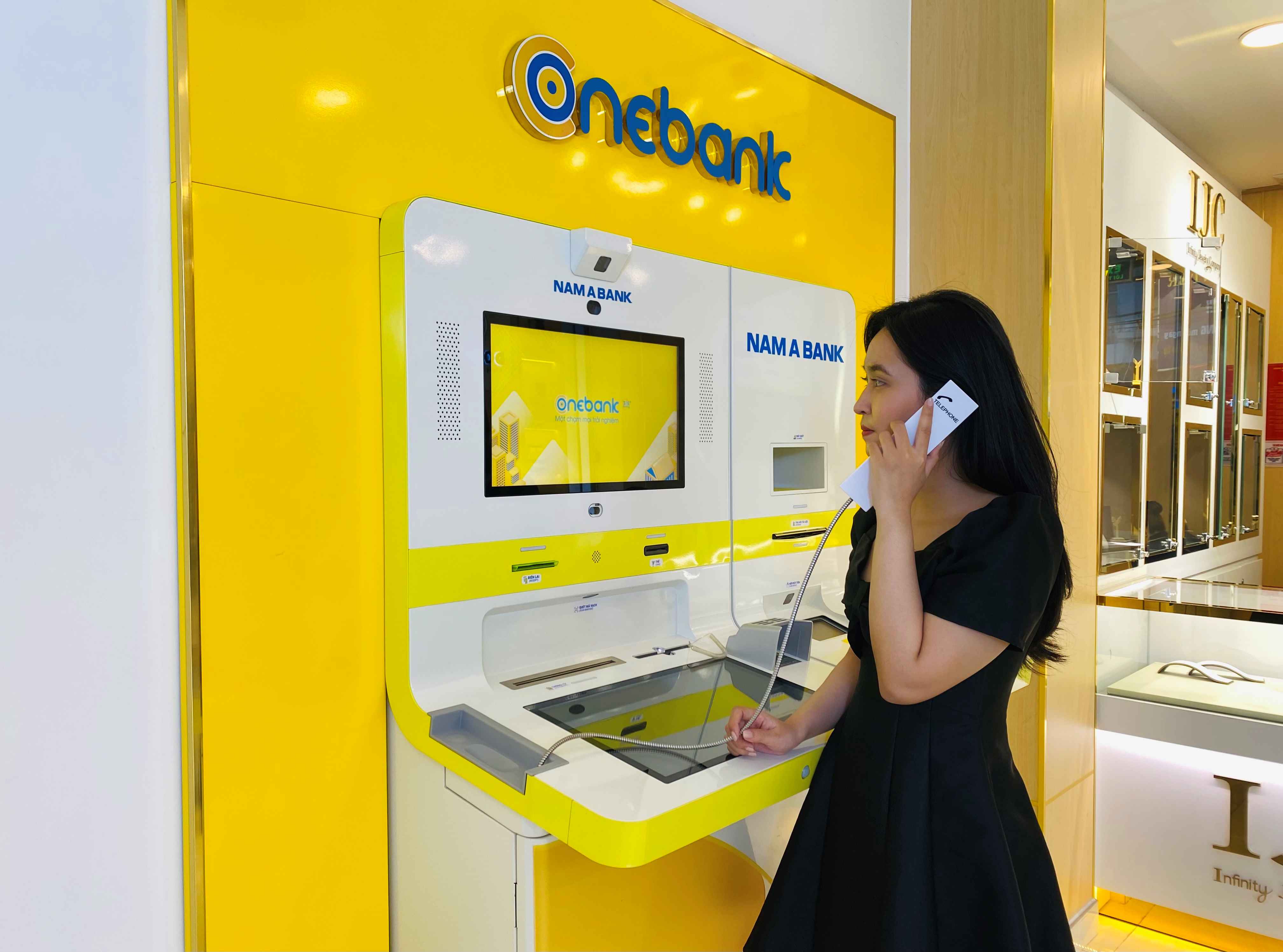 Nam A Bank ti&ecirc;n phong &ldquo;kiến tạo số&rdquo; mang đến cho kh&aacute;ch h&agrave;ng những trải nghiệm vượt trội.