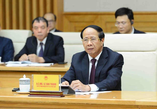Phó Thủ tướng khẳng định, Việt Nam đã và đang nỗ lực cao nhất để giải quyết tốt nhất các nội dung kiến nghị của EC - Ảnh VGP/Đức Tuân