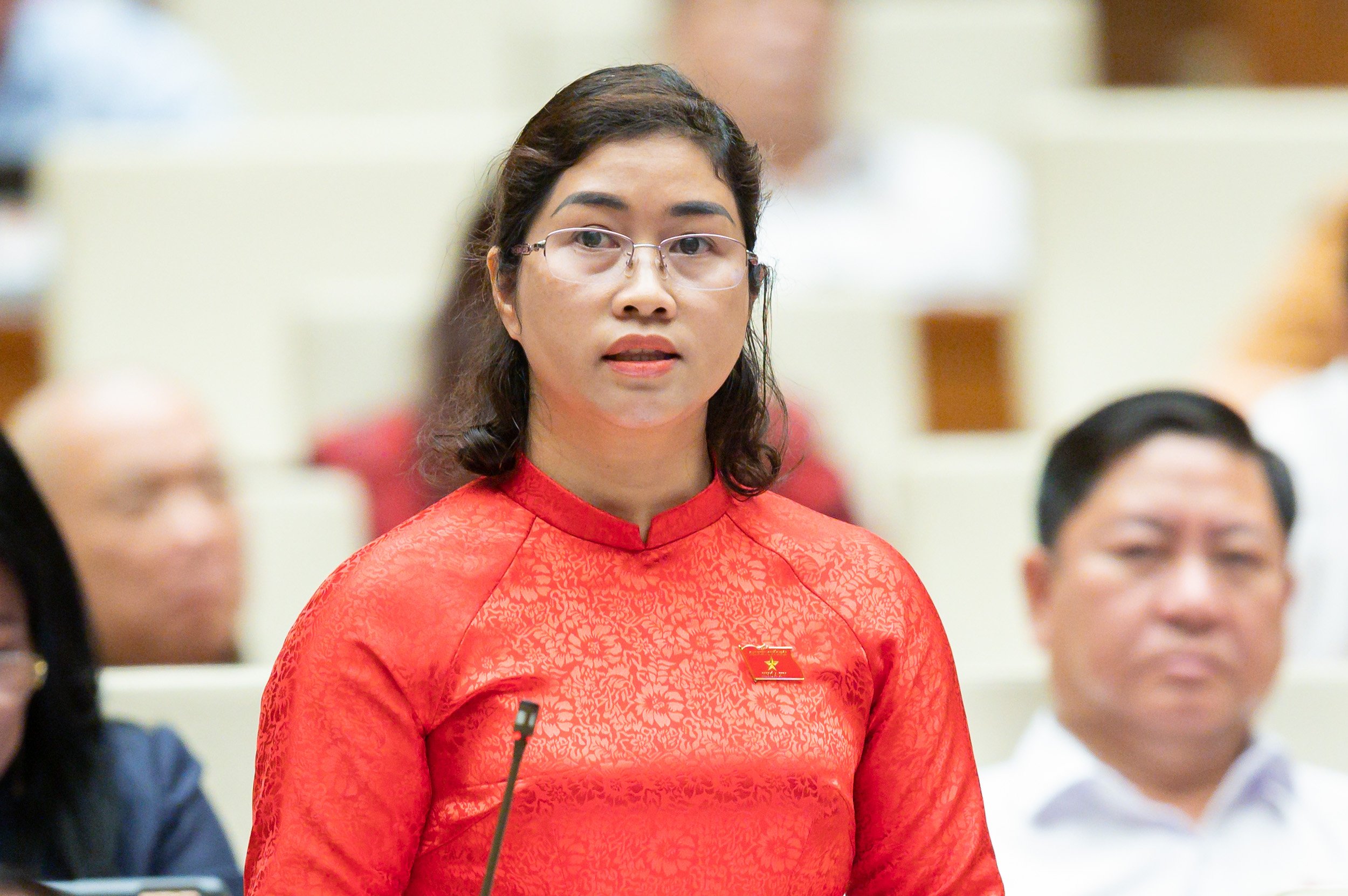 Đại biểu&nbsp;Phạm Thị Kiều&nbsp;n&ecirc;u kiến nghị tại phi&ecirc;n thảo luận - Ảnh: Quochoi.vn