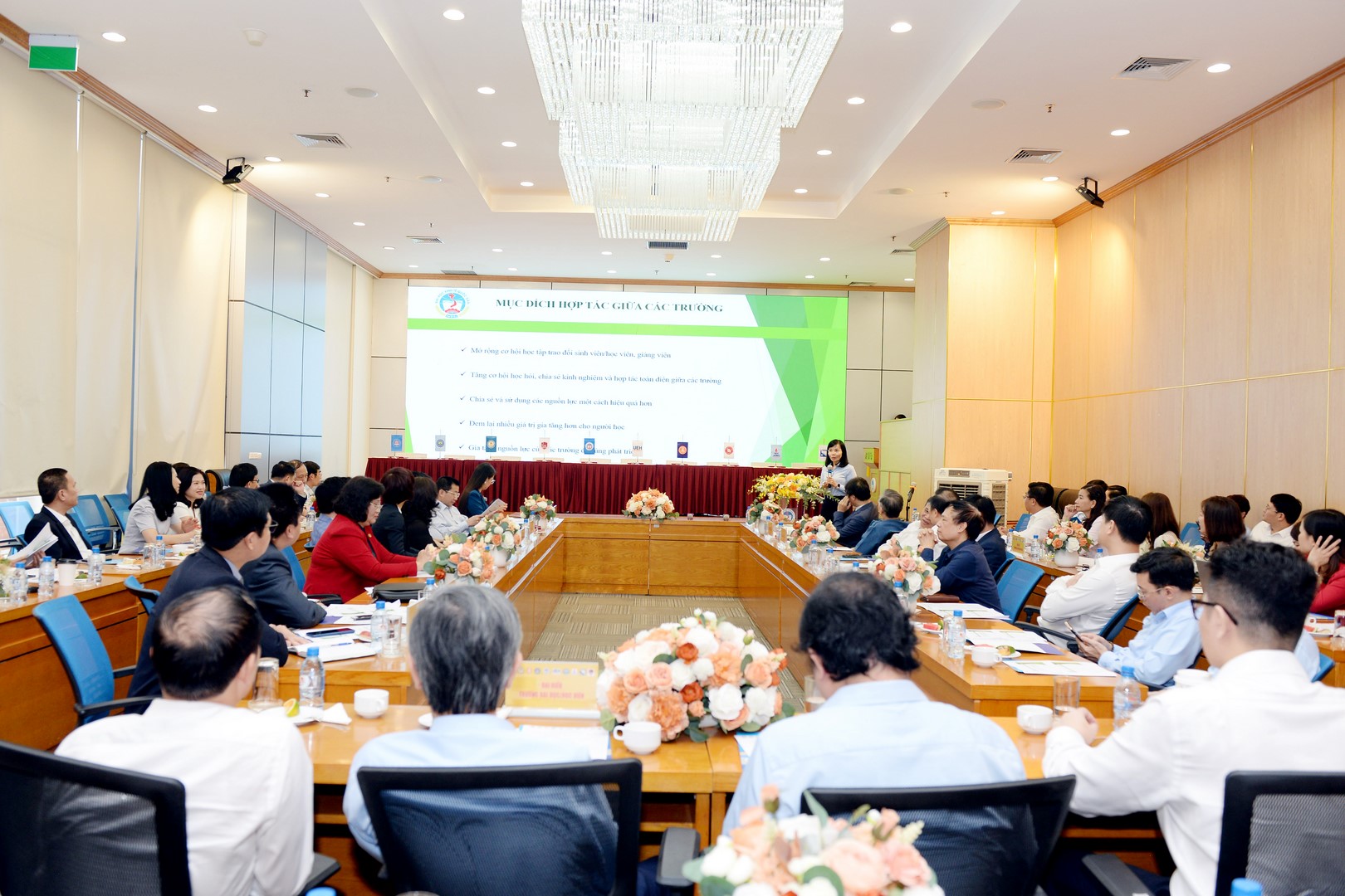 10 trường đại học kinh tế trên cả nước tham gia vào chuỗi đào tạo. Ảnh: NEU.