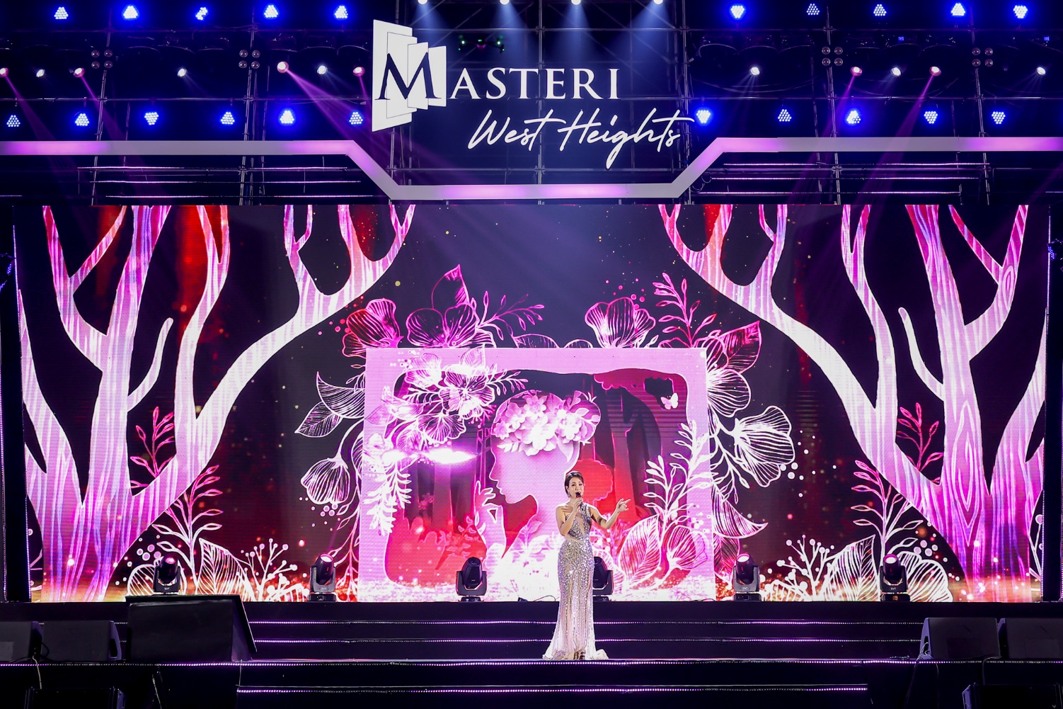 Uy&ecirc;n Linh kh&eacute;p lại bữa tiệc &acirc;m nhạc đỉnh cao với giọng ca đầy nội lực.