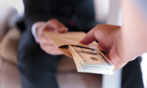 Kế hoạch “lót tay” và “thông thầu” dự án thiết bị y tế ở Cần Thơ