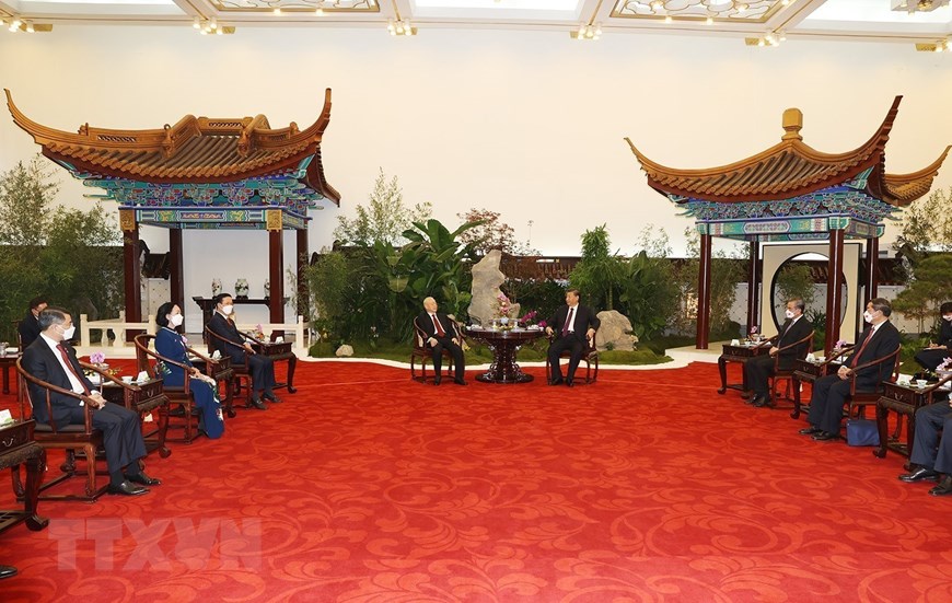 Tổng Bí thư Nguyễn Phú Trọng và Tổng Bí thư, Chủ tịch nước Trung Quốc Tập Cận Bình dự tiệc trà - Ảnh: TTXVN