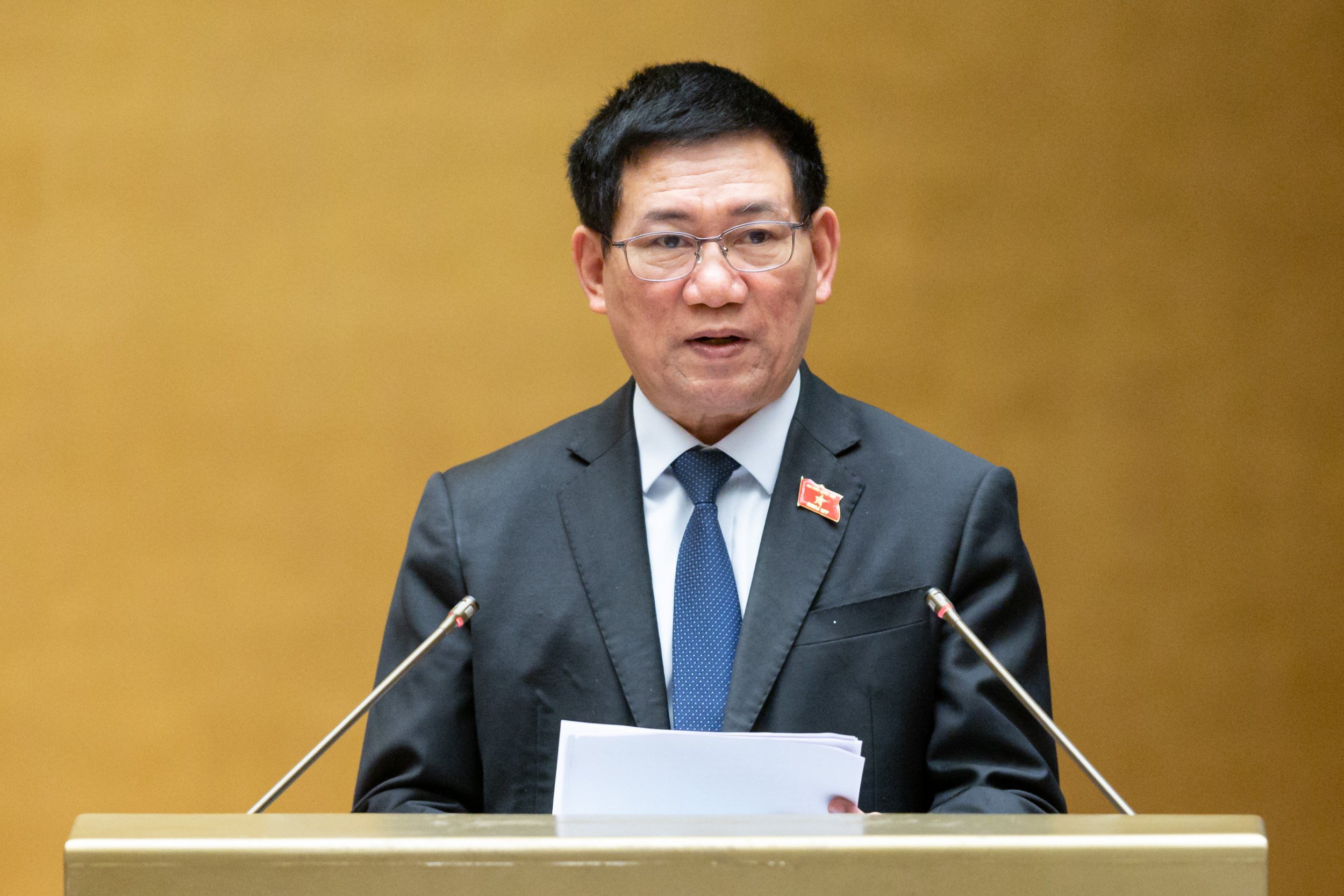 Bộ trưởng Bộ Tài chính cho biết trên cơ sở đánh giá kỹ cho thấy thời gian qua diễn biến giá mặt hàng xăng dầu phức tạp, khó dự báo nên công cụ Quỹ Bình ổn giá vẫn cần thiết.