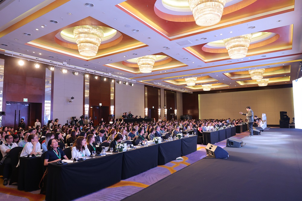 Hội nghị về công nghệ quản trị nhân sự “HR Tech Conference 2022: Thu hút và giữ chân nhân tài bằng trải nghiệm số”