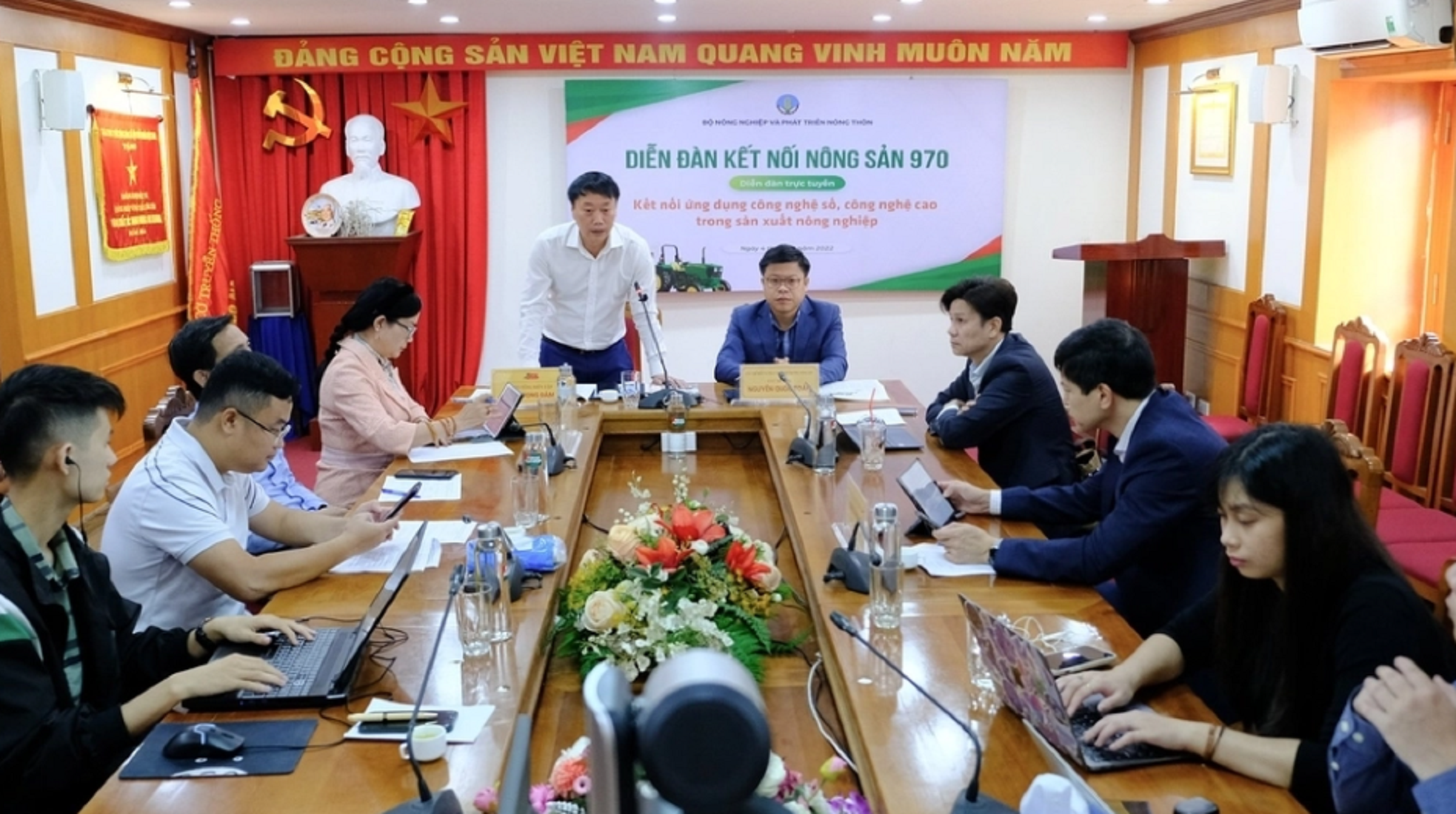 Điểm cầu chủ tr&igrave; Diễn đ&agrave;n tại H&agrave; Nội.