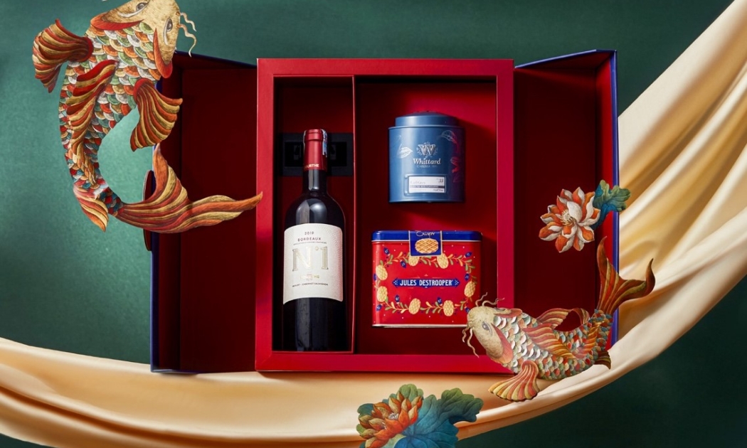 Hộp quà tặng Tết Lý ngư ôm trọn tinh hoa châu Âu. Nguồn: WINECELLAR.vn