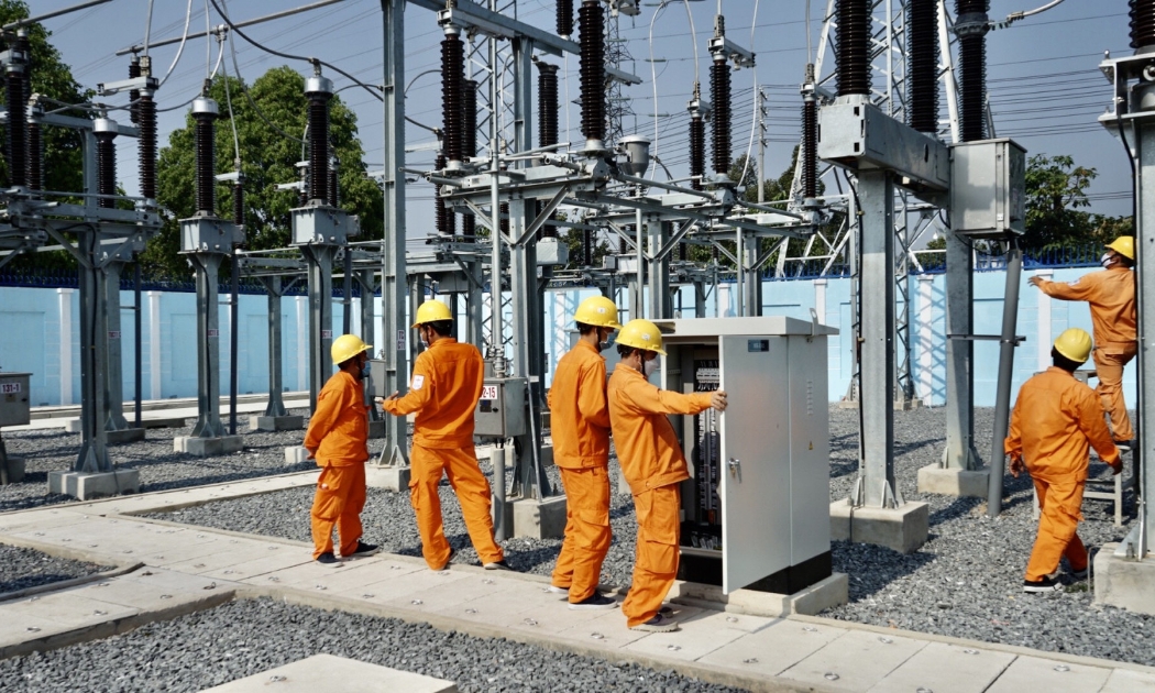 Điện sản xuất của EVN và các Tổng công ty Phát điện chiếm 45,97% sản lượng điện sản xuất của toàn hệ thống.