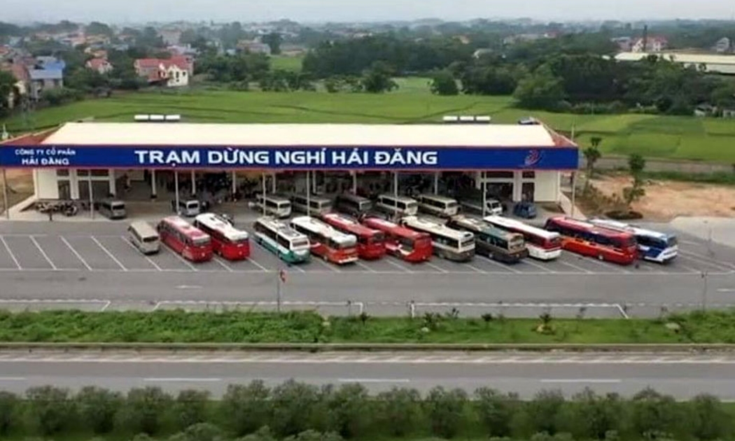 Nhiều tuyến cao tốc chưa có trạm dừng nghỉ sẽ gây khó khăn cho người tham gia giao thông.