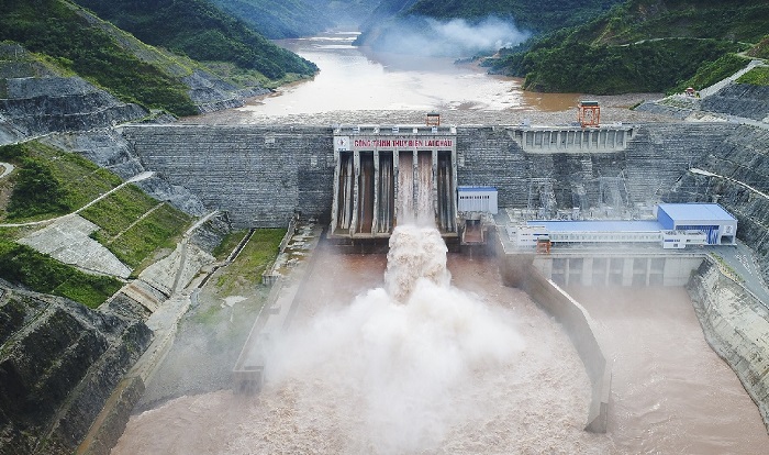 Sản lượng thủy điện được khai th&aacute;c cao hơn kế hoạch.