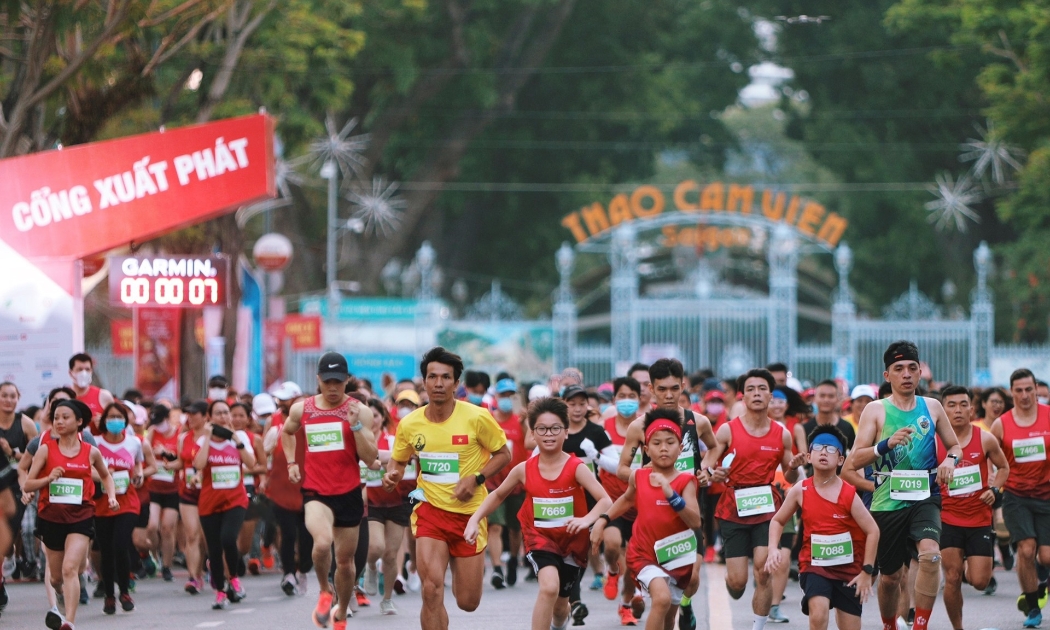 Giải Marathon Quốc tế TP.HCM Techcombank Mùa thứ 5 thu hút hơn 14.000 vận động viên đến từ 64 quốc gia và vùng lãnh thổ trên thế giới.