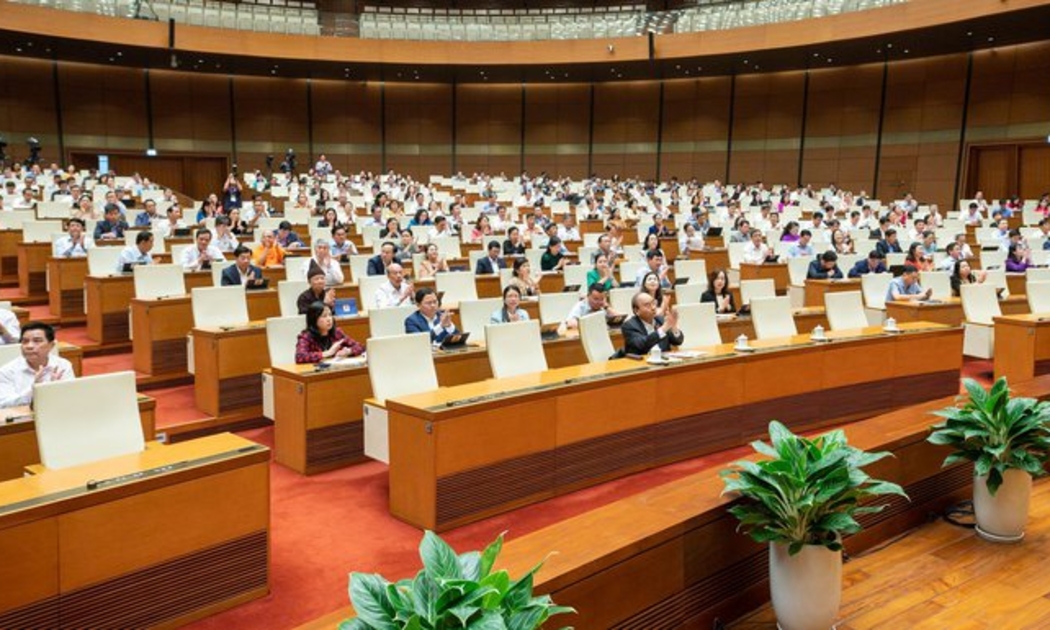 Kỳ họp thứ 4, Quốc hội khóa XV đã thông qua Nghị quyết về kế hoạch phát triển kinh tế - xã hội năm 2023