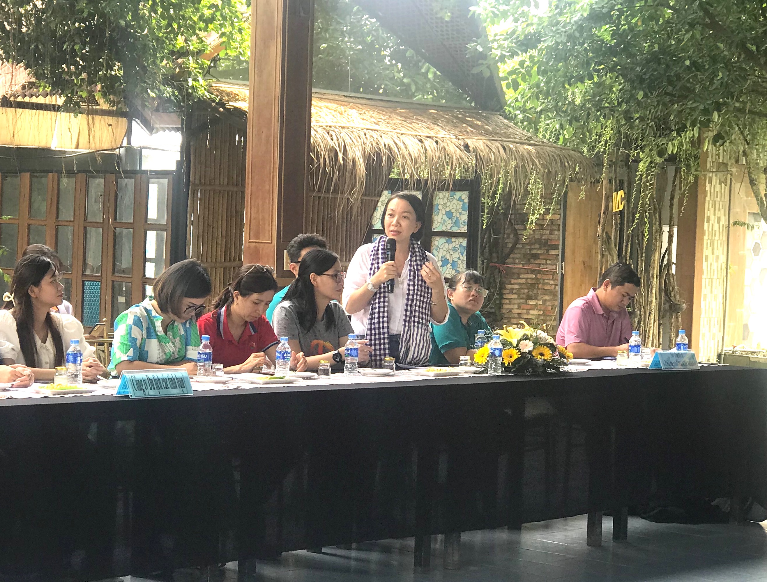 Chị Nguyễn Ngọc Trang, Công ty cổ phần Du lịch Hoà Bình Việt Nam: 