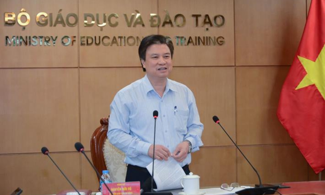 Thứ trưởng Nguyễn Hữu Độ phát biểu tại hội nghị. Ảnh: Bộ Giáo dục và Đào tạo.