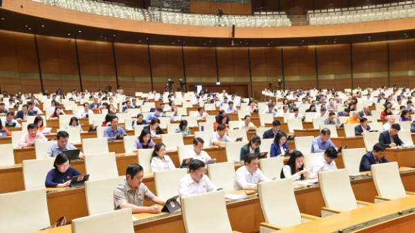 Lương cơ sở sẽ tăng lên 1,8 triệu đồng từ 1/7/2023