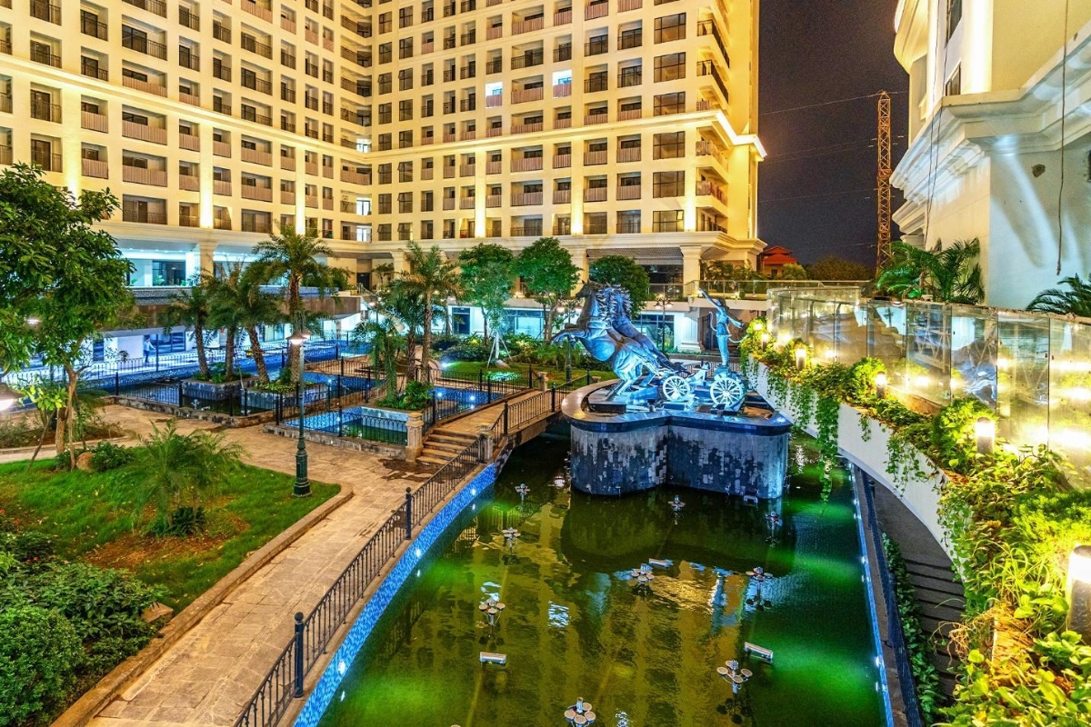 Sunshine Garden - nổi bật tại khu Đông Nam Thủ đô với vườn ánh sáng độc đáo.