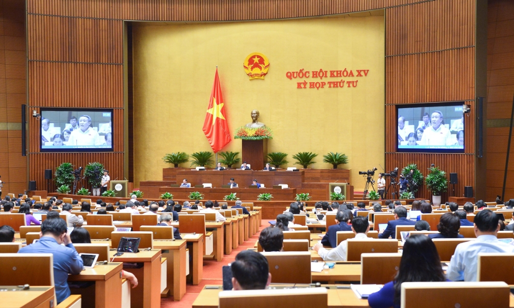 Toàn cảnh phiên thảo luận chiều ngày 14/11 - Ảnh: Quochoi.vn