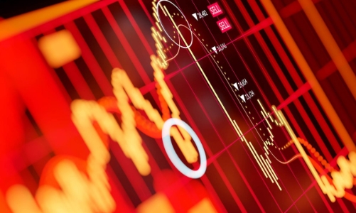 Gia đình giàu nhất thế giới rút bớt đầu tư khỏi các thị trường mới nổi, chứng khoán Mỹ