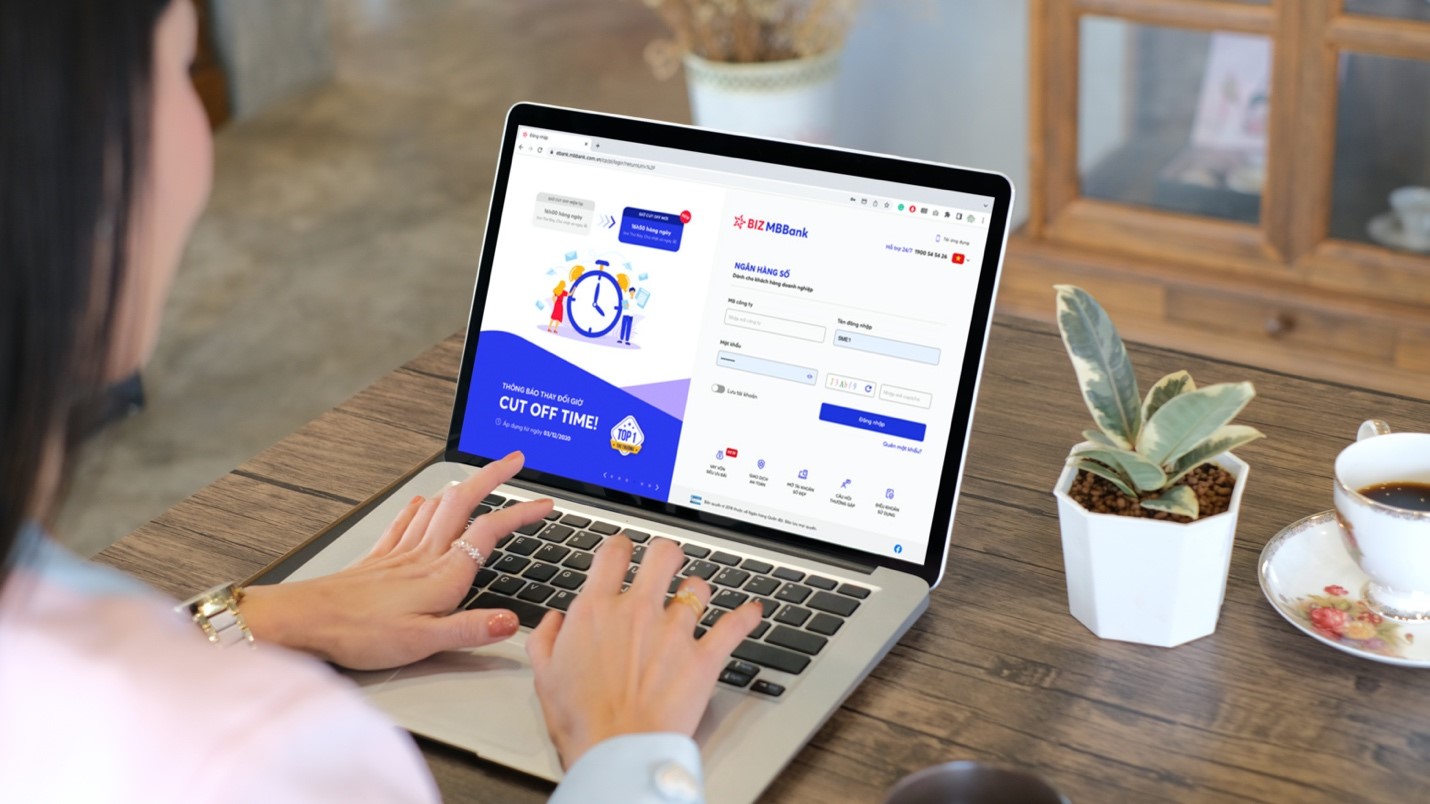Các khách hàng doanh nghiệp hưởng lợi từ ứng dụng BIZ MBBank.