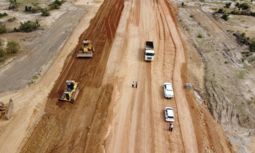 Giải phóng mặt bằng cao tốc Bắc – Nam: Bộ thúc địa phương đẩy nhanh tiến độ, địa phương thúc Bộ giao tiền 