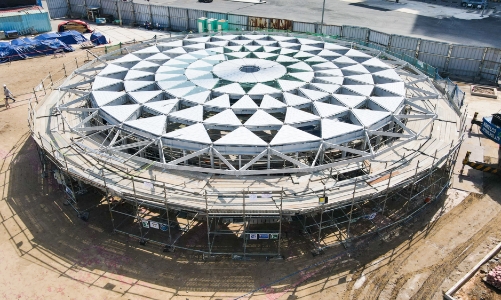 Lắp kính giếng trời khổng lồ cho ga trung tâm Bến Thành tuyến metro số 1 Bến Thành – Suối Tiên