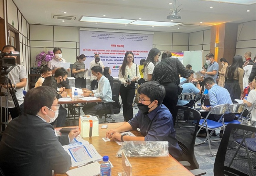 Các doanh nghiệp tìm hiểu về việc xuất khẩu hàng hoá vào Nhật.