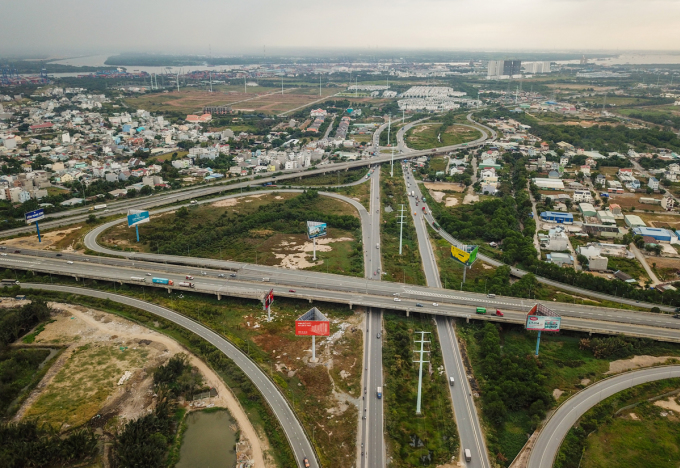 Sau khi hoàn thành, tuyến vành đai 2 sẽ giúp điều phối giao thông khu vực nội thành, kết nối hệ thống cảng biển, giảm ùn tắc khu vực nội đô.