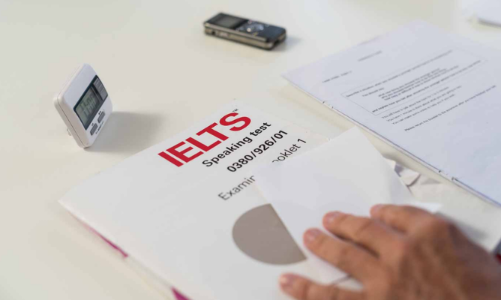 Hội đồng Anh được tổ chức thi chứng chỉ IELTS trở lại