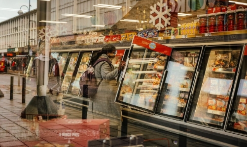 Chính phủ Anh công bố kế hoạch “thắt lưng buộc bụng” và tăng thuế lớn nhất một thập kỷ