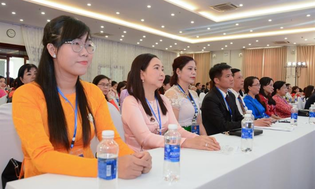 400 nhà giáo tiêu biểu đại diện cho hơn 1,3 triệu nhà giáo cả nước dự cuộc gặp gỡ. Ảnh: Bộ Giáo dục và Đào tạo.